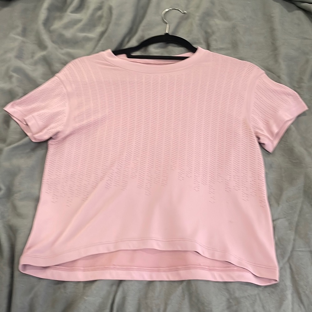 Store: Lululemon